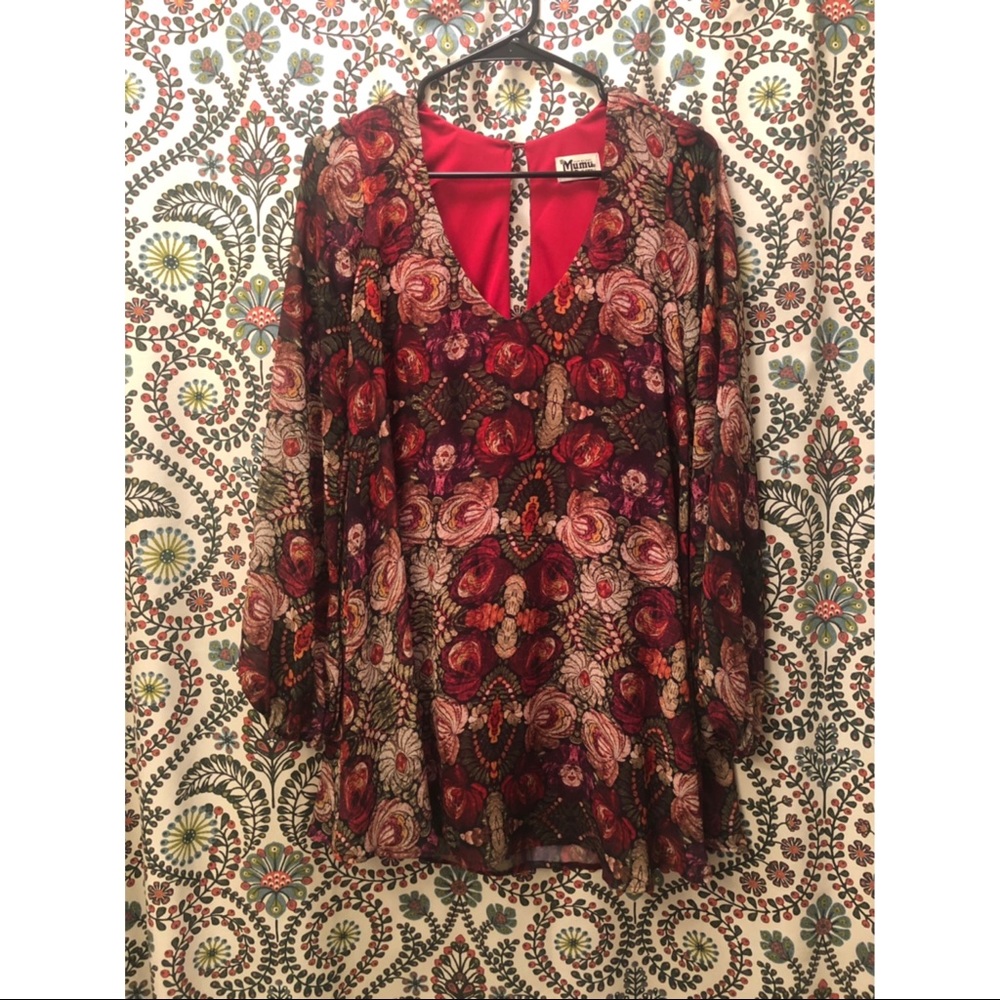 Show Me Your Mumu XS floral bell sleeve dress!